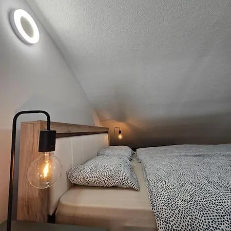 Seaview Maisonette Mama Africa Апартамент