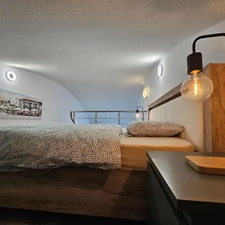 Апартамент Seaview Maisonette Mama Africa Варна